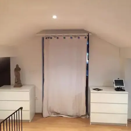 La Maison-blanche Villa *